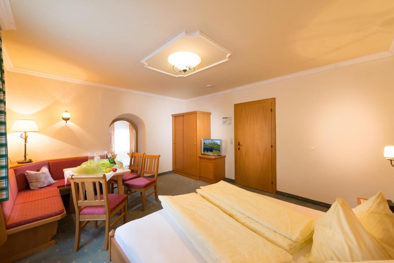 Naturhotel Huettenwirt Im Grossarltal Huttschlag Bagian luar foto
