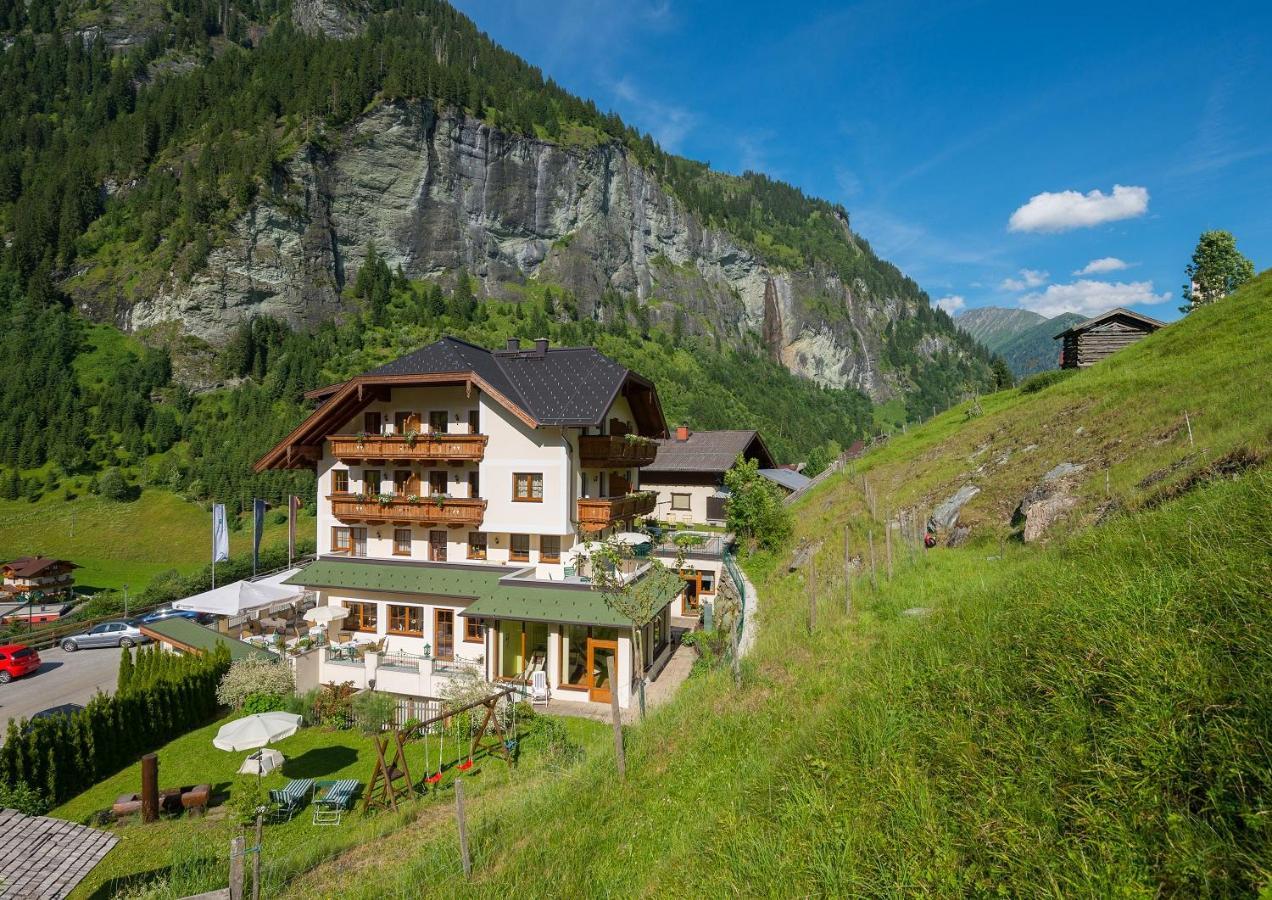 Naturhotel Huettenwirt Im Grossarltal Huttschlag Bagian luar foto