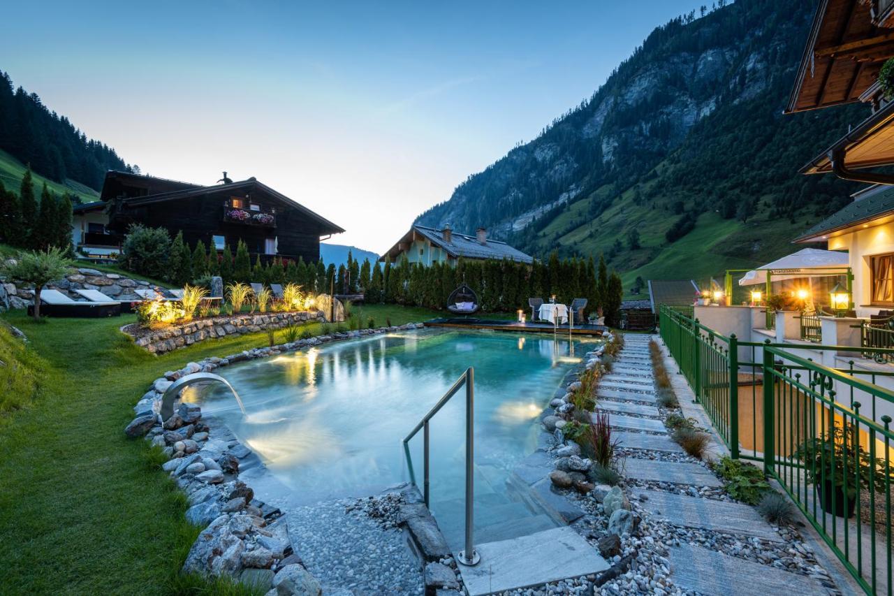 Naturhotel Huettenwirt Im Grossarltal Huttschlag Bagian luar foto