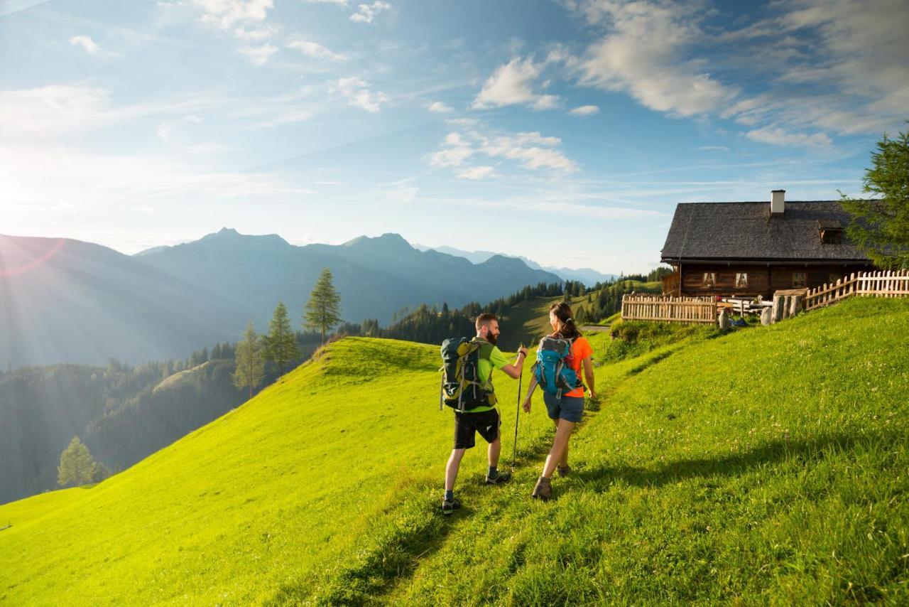 Naturhotel Huettenwirt Im Grossarltal Huttschlag Bagian luar foto