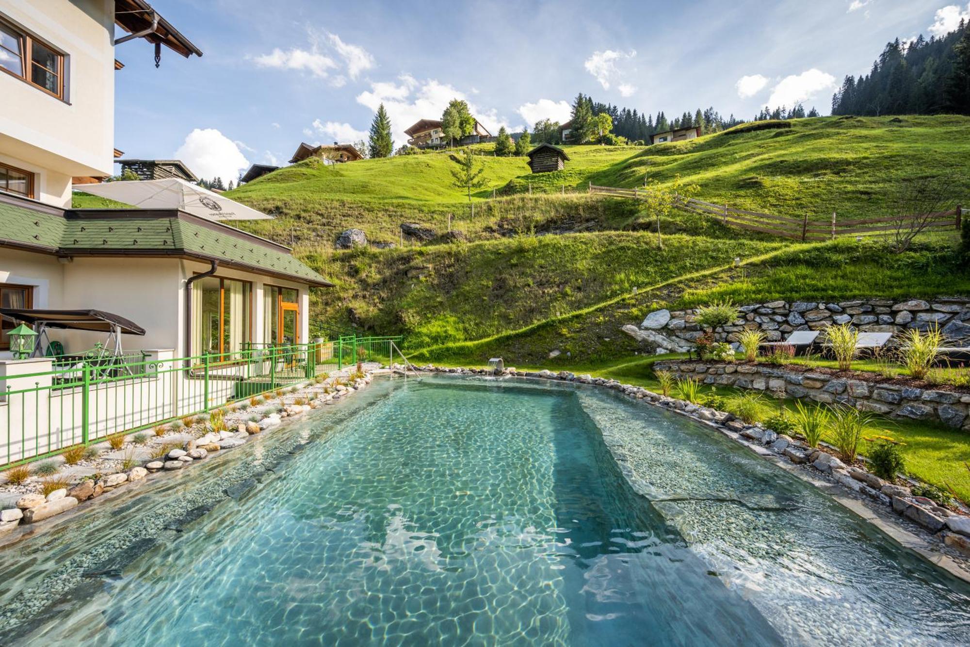 Naturhotel Huettenwirt Im Grossarltal Huttschlag Bagian luar foto